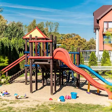 Przy Klifach Z Basenem Jastrzębia Góra